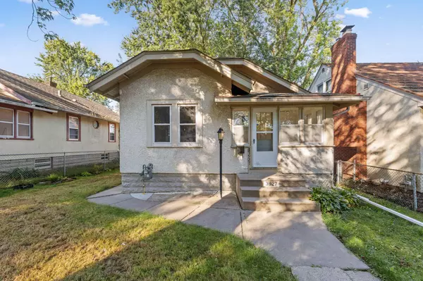 3927 Russell AVE N, Minneapolis, MN 55412