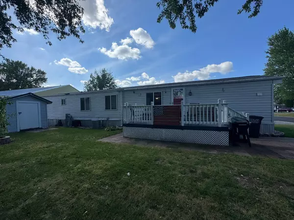 Mankato, MN 56001,102 Southhaven DR