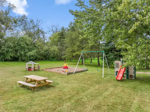 North Branch, MN 55056,4467 375th ST