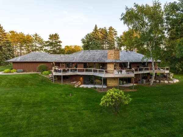 Orono, MN 55356,505 S Willow DR