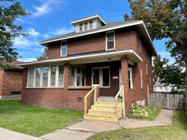 126 2nd ST SW, Chisholm, MN 55719