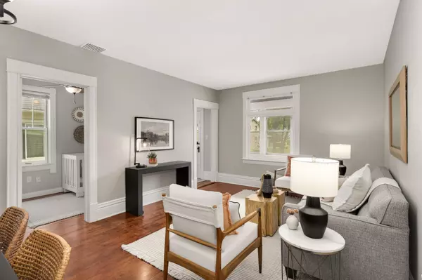 West Saint Paul, MN 55118,151 Haskell ST E