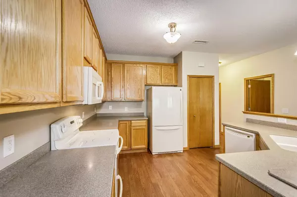 Hugo, MN 55038,5082 157th ST