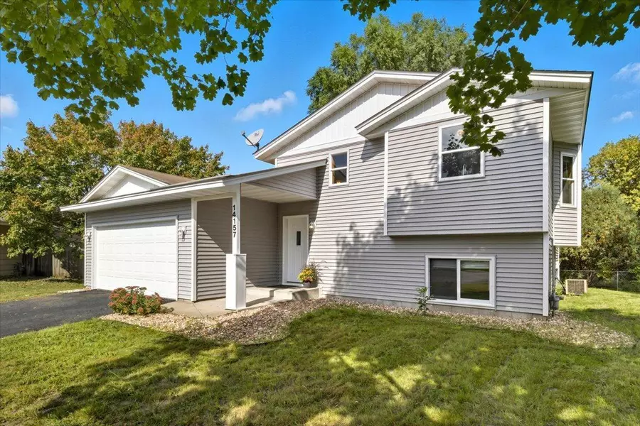 14157 Cobalt CIR NW, Ramsey, MN 55303