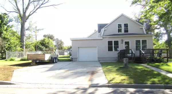 504 9th AVE, Madison, MN 56256