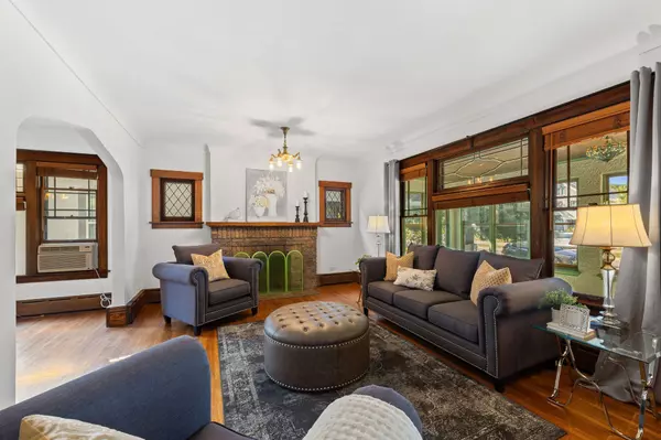 Minneapolis, MN 55409,3643 Lyndale AVE S