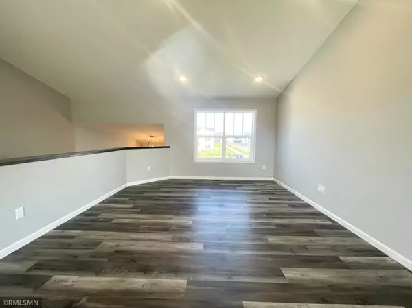 Forest Lake, MN 55025,19904 English AVE N