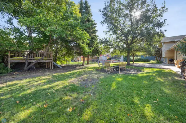 Moorhead, MN 56560,3150 Rivershore DR