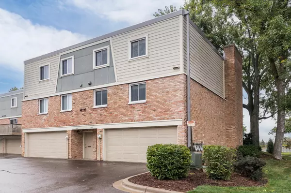 Saint Louis Park, MN 55426,2054 Louisiana AVE S