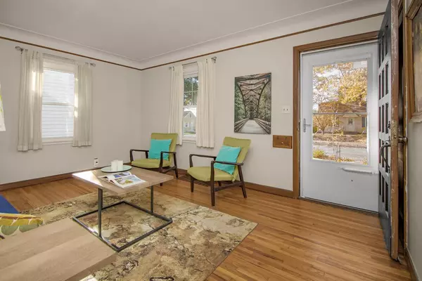 Minneapolis, MN 55418,3507 2 1/2 ST NE