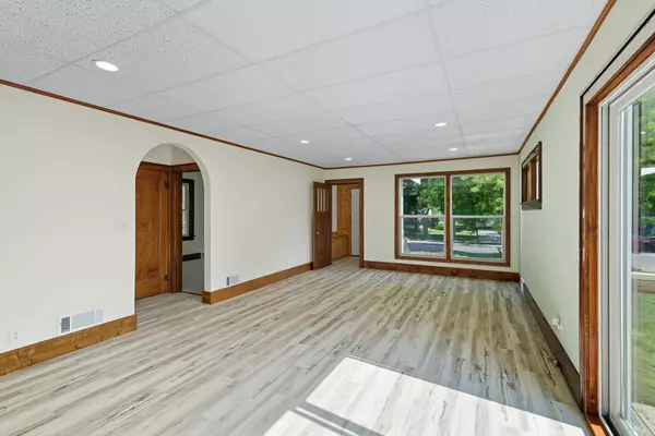 Truman, MN 56088,217 N Central AVE