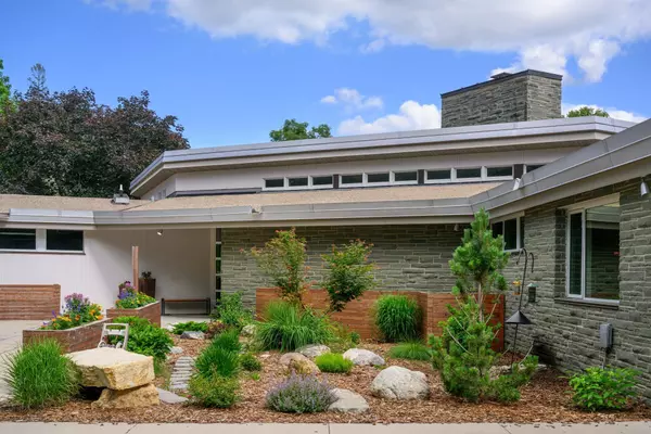 Rochester, MN 55902,5650 Weatherhill RD SW