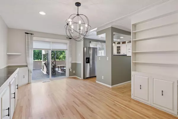 Burnsville, MN 55337,79 Walden ST