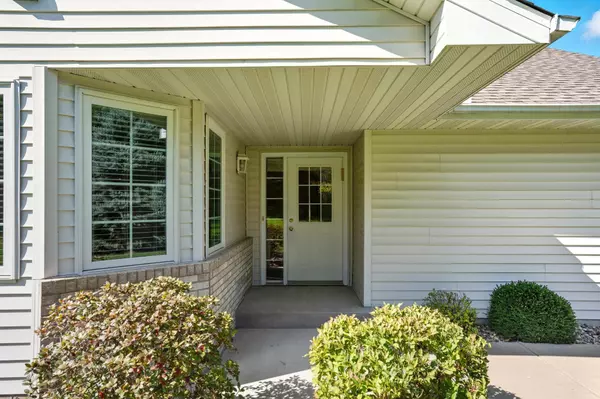 Prior Lake, MN 55372,17196 Pheasant Meadow LN SW
