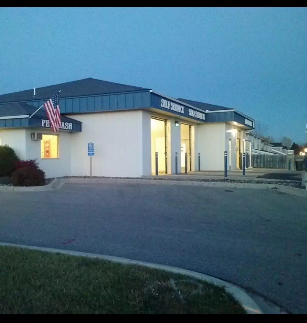 Owatonna, MN 55060,195 Landmark DR NE