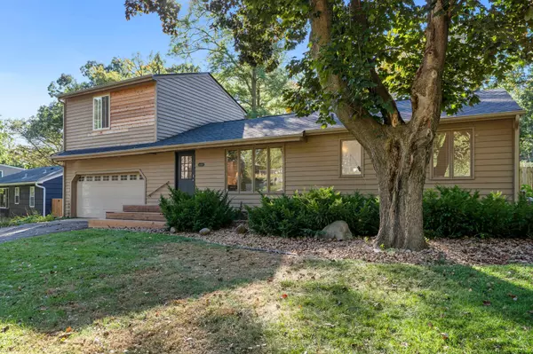 4848 Arlington DR, Minnetonka, MN 55343