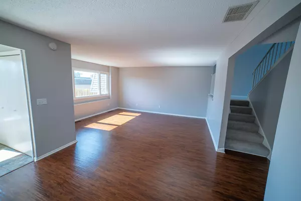 Bloomington, MN 55431,10458 Dupont RD S