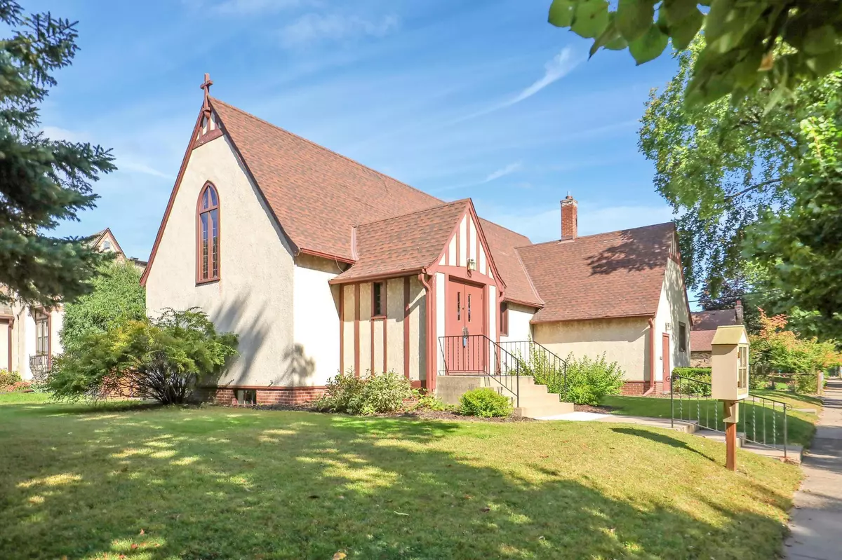 Minneapolis, MN 55417,1010 E 58th ST