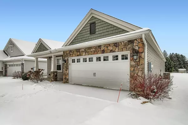 8301 63rd ST S, Cottage Grove, MN 55016