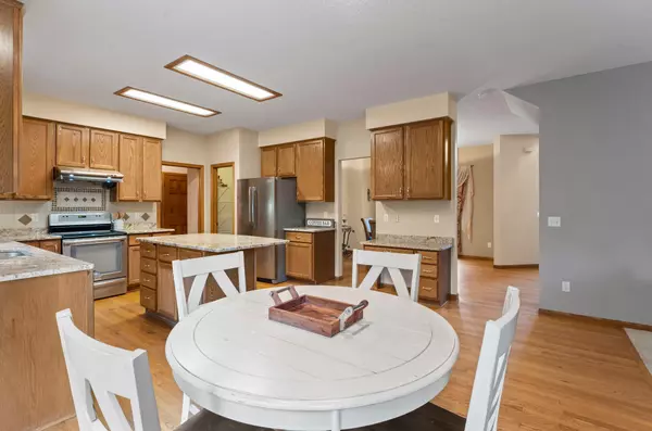 Apple Valley, MN 55124,13947 Fleetwood AVE