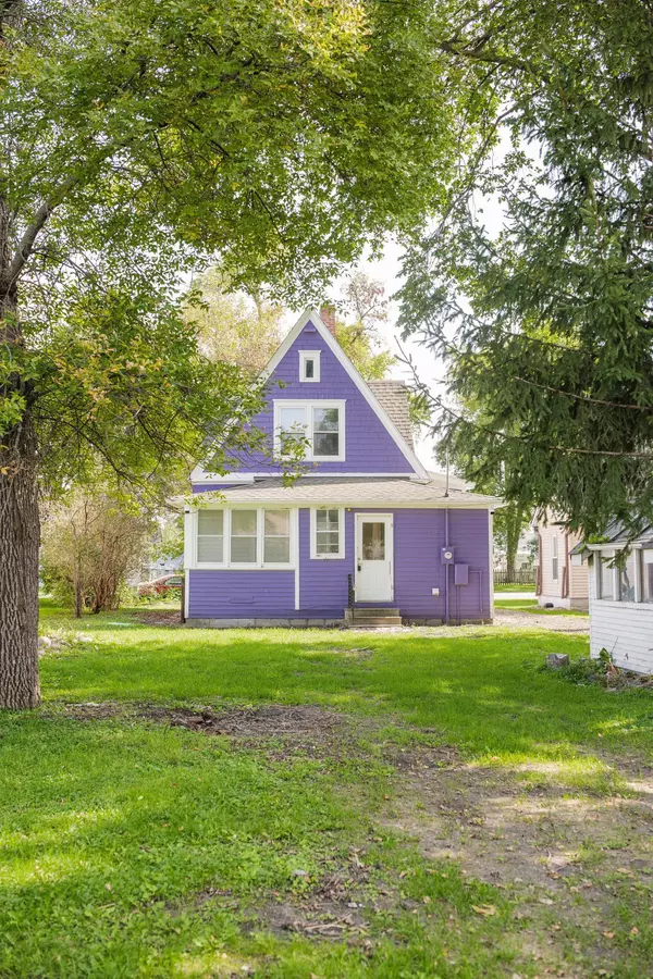 Morris, MN 56267,108 W 5th ST
