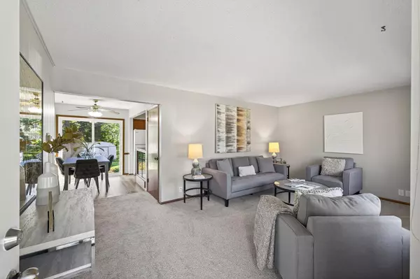 Shoreview, MN 55126,276 Dawn AVE