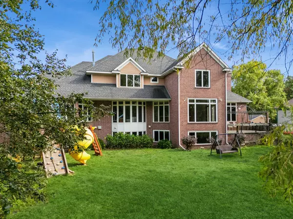 Little Canada, MN 55117,2437 Sunset CT