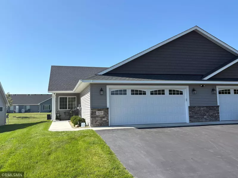 329 Geneva LN, Maple Lake, MN 55358
