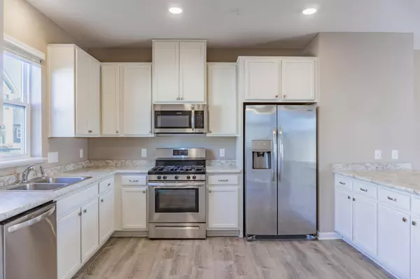 Shakopee, MN 55379,1619 Windigo LN