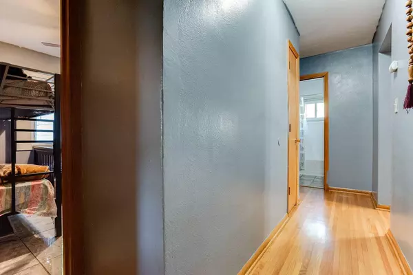 Saint Paul, MN 55104,751 Van Buren AVE