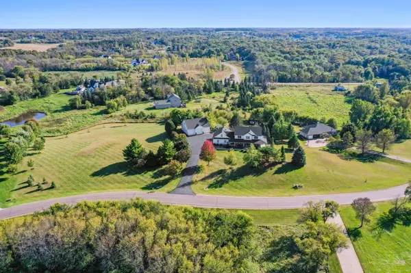 Greenfield, MN 55373,9520 Scott ST