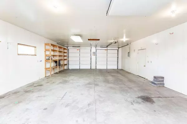 Moorhead, MN 56560,10 40th AVE S