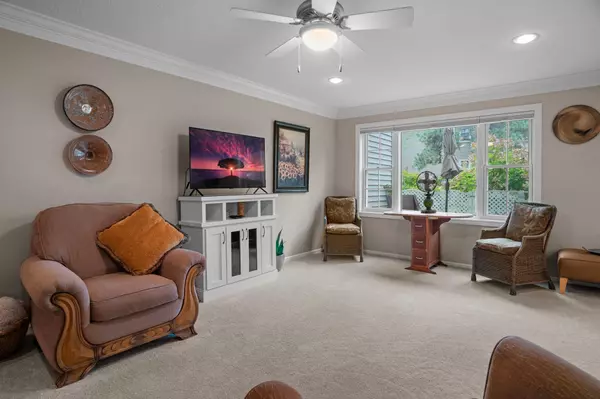 White Bear Lake, MN 55110,1829 County Road E E #20