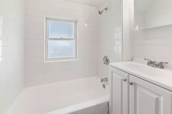 Minneapolis, MN 55407,3444 Cedar AVE S