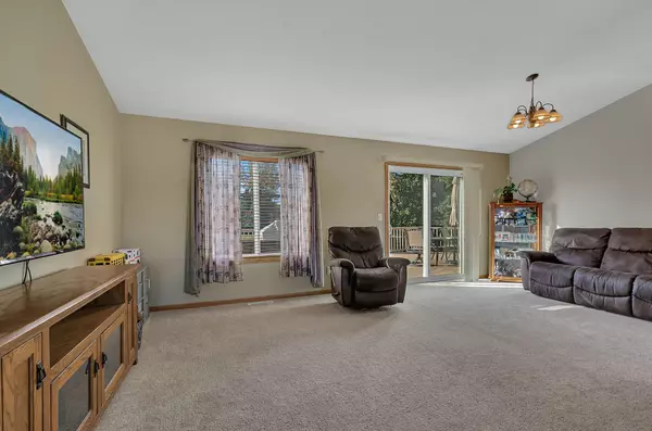 Sartell, MN 56377,918 15th ST N