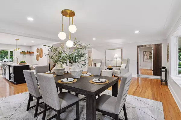 Hopkins, MN 55343,101 Oakwood RD