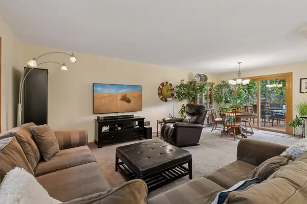 Burnsville, MN 55337,11311 W River Hills DR