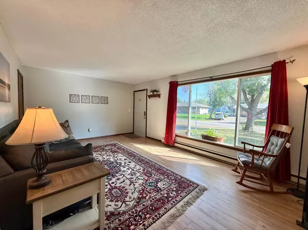 Saint Cloud, MN 56304,2148 Morningside DR NE