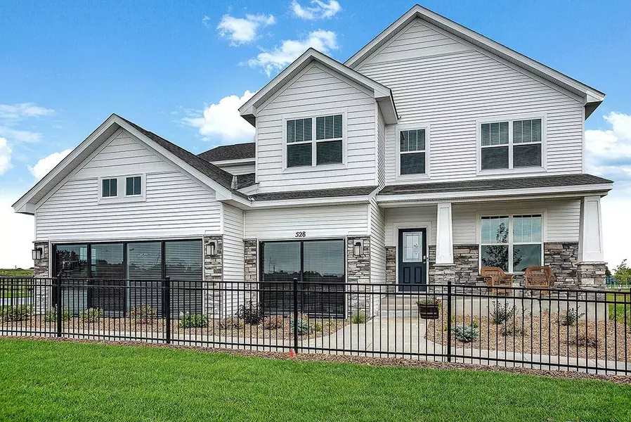 926 Foxglove TER, Waconia, MN 55387