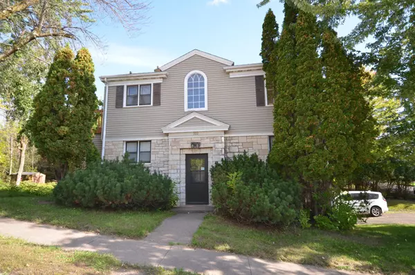 Duluth, MN 55812,222 S 21st AVE E