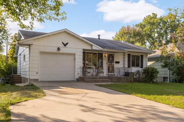 7232 Girard AVE S, Richfield, MN 55423