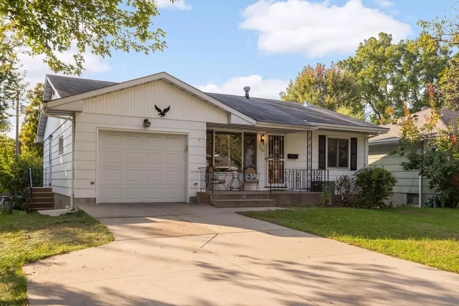 7232 Girard AVE S, Richfield, MN 55423