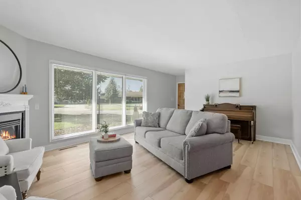 Saint Paul, MN 55116,1330 Colby AVE