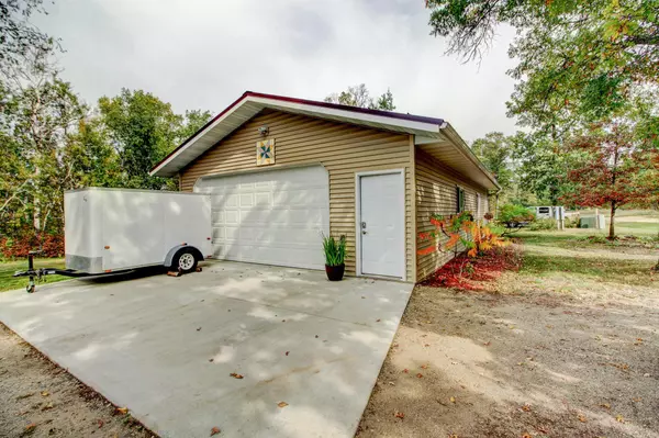 Menahga, MN 56464,851 E Blueberry River DR