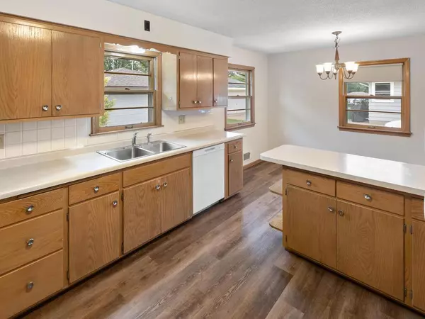 Brooklyn Center, MN 55429,6812 Quail AVE N