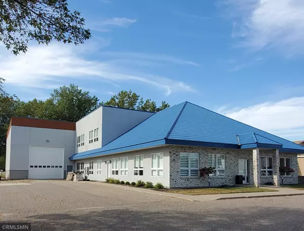 Buffalo, MN 55313,303 12th AVE S