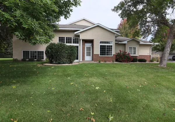 Rosemount, MN 55068,15008 December WAY