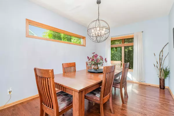 Lakeville, MN 55044,21217 Ixonia LN