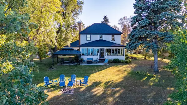 405 E Summit ST, Battle Lake, MN 56515