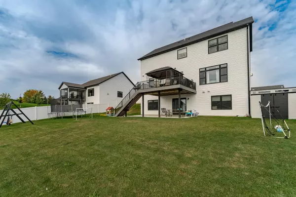 Rochester, MN 55901,6361 Summit Pine RD NW
